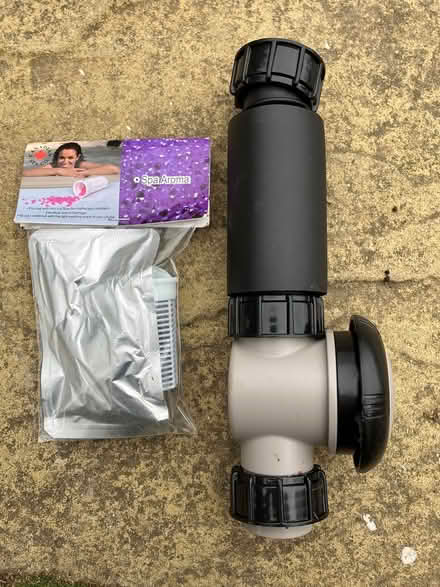 Photo of free Hot tub aromatherapy kit (Exwick) #3