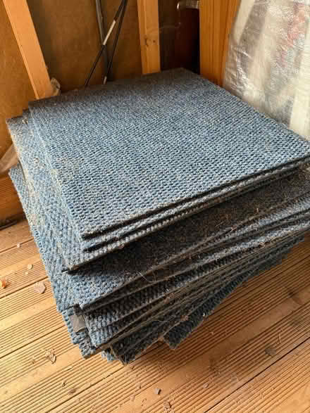 Photo of free Carpet tiles (Cheam SM2) #1