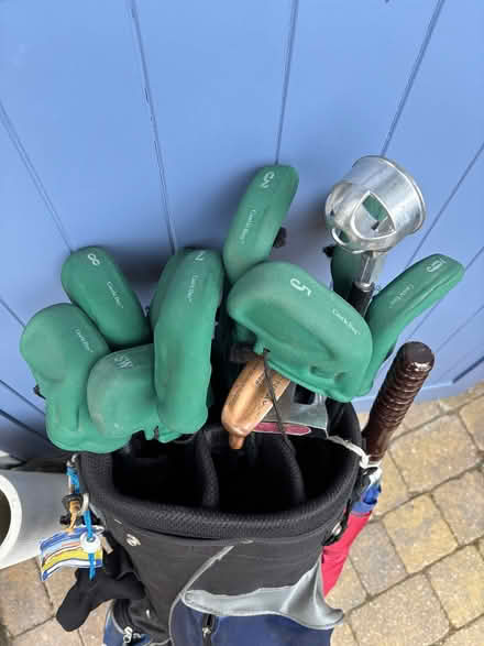 Photo of free Golf clubs and stand bag (Broomgrove TN34) #3