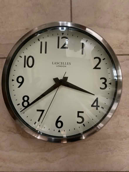 Photo of free Wall clock (Burgess Hill) #1