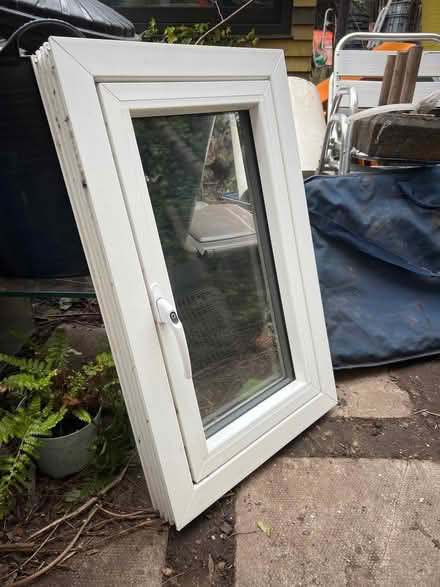 Photo of free Window (Bethnal Green E1 5DE) #1