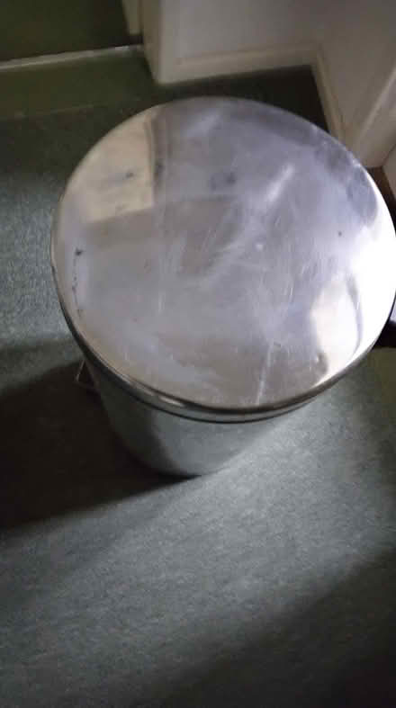Photo of free Large pedal bin (Brocton ST17) #1