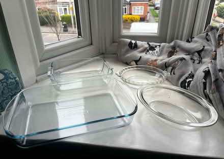 Photo of free Pyrex dishes (Woodford IG8) #1