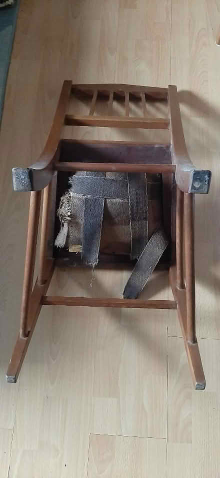 Photo of free Antique floral chair (Loanhead EH20) #2