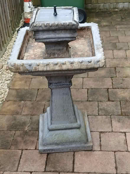 Photo of free Garden Fountain / Bird Bath (Bearsted) #1