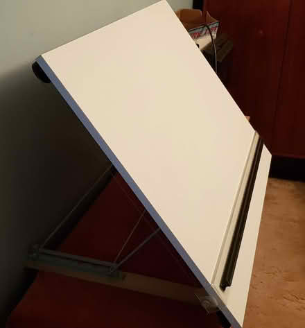 Photo of free Drawing board (GL10) #1