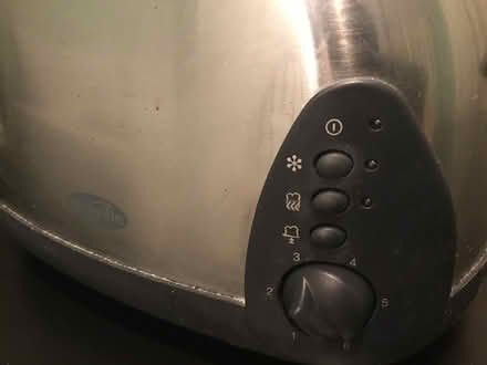 Photo of free Toaster (Berkhamsted HP4) #4
