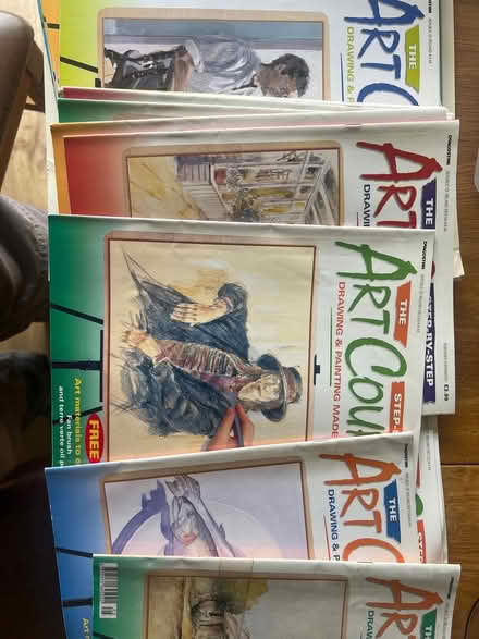 Photo of free Art Course magazines (Ware SG12) #1