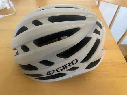 Photo of free Giro bicycle helmet (SE1) #1