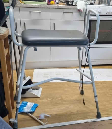 Photo of free Perch stool (Wellingborough NN8) #1