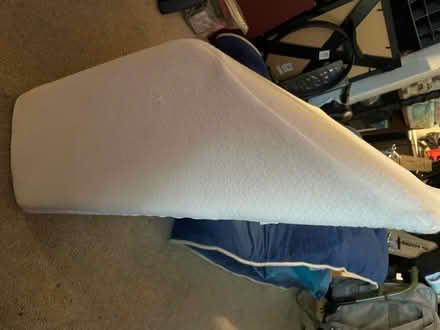 Photo of free Leg rest Pillow - like new (South San Jose) #4