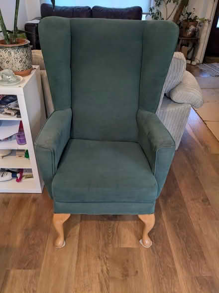 Photo of free Armchair (SE16) #2