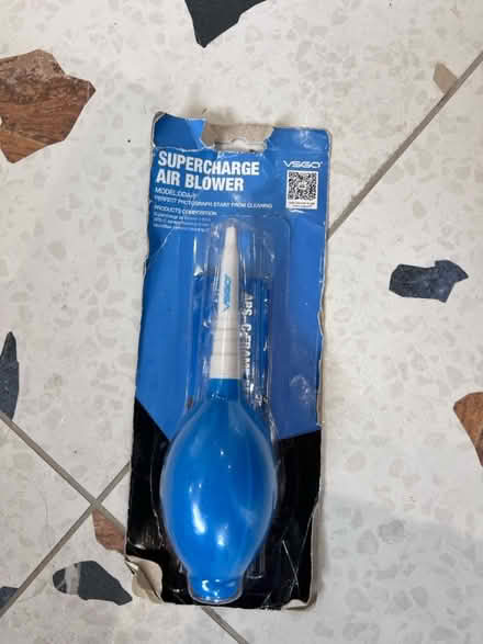 Photo of free VSGO Air Blower (cleaning camera) (Tooting SW17 9TD) #1