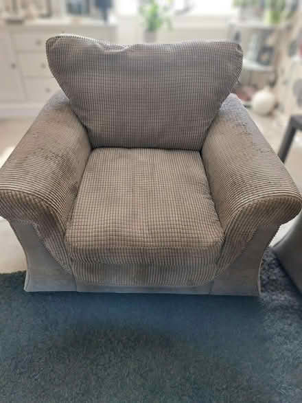Photo of free DFS Sofa & Chair (Hatfield) (Welwyn AL6) #4