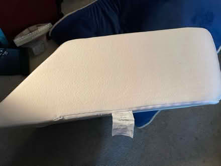 Photo of free Leg rest Pillow - like new (South San Jose) #3