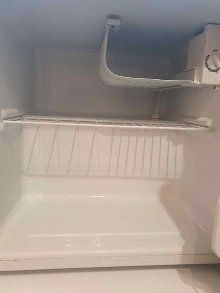 Photo of free Mini fridge (SW16 norbury) #3