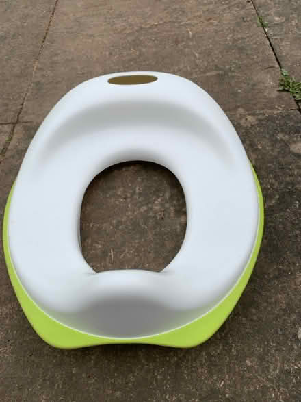 Photo of free IKEA Toilet seat for toddlers (GU12) #1