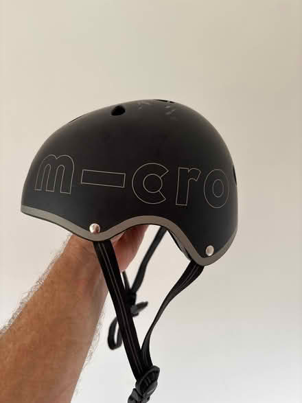 Photo of free Another Micro Kids Helmet (RG23 Oakley) #1