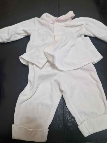 Photo of free Top and trousers 3 - 6 months (Campion Way OX2) #1