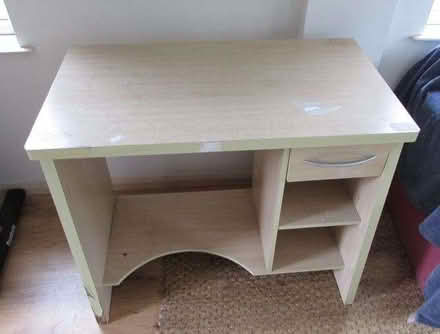 Photo of free Smallish Desk with draw (Botley OX2) #1