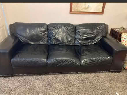 Photo of free 3 piece leather sofa suite (L7) #3