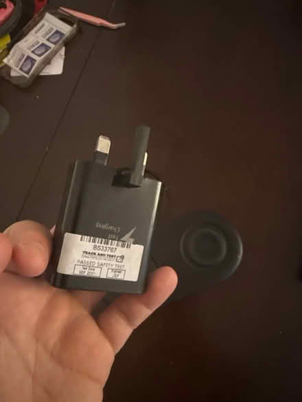 Photo of free Samsung Wireless Fast Charger Duo (E9 7HX) #2
