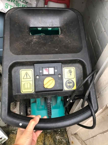 Photo of free Garden shredder - faulty (BN3 5JP) #2