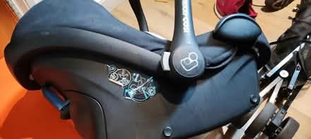 Photo of free infant car ceat (EH7) #2