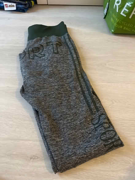 Photo of free Leggings (NW4) #1