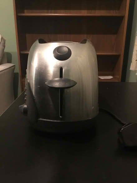 Photo of free Toaster (Berkhamsted HP4) #3