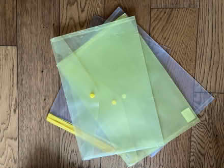 Photo of free A4 plastic folders (Royal Leamington Spa CV31) #1