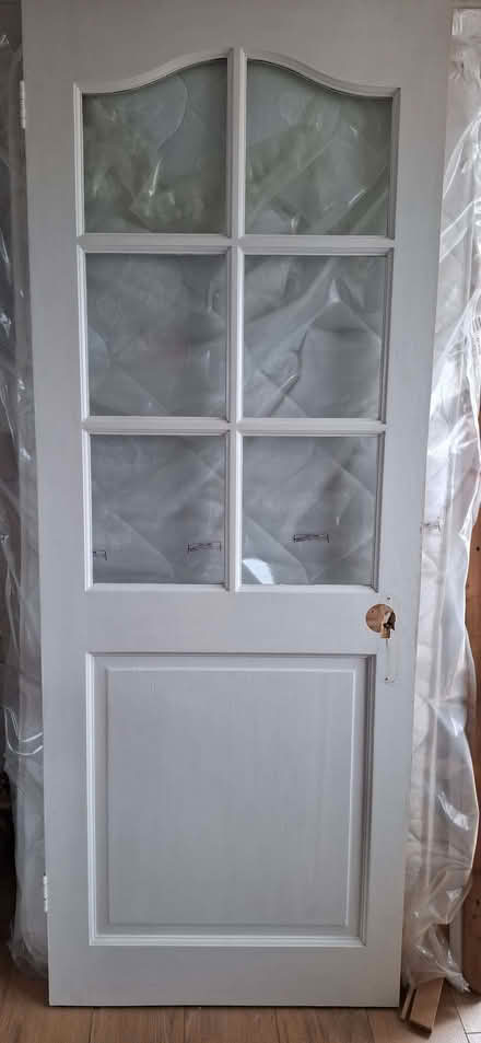 Photo of free White interior door with glass (Seaside BN23) #1