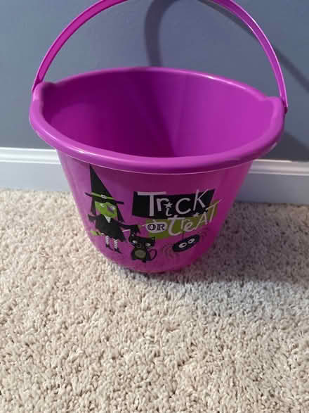 Photo of free Halloween Candy Bucket (North Aurora) #1