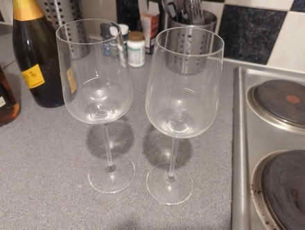 Photo of free 2x wine glasses (LU2) #1