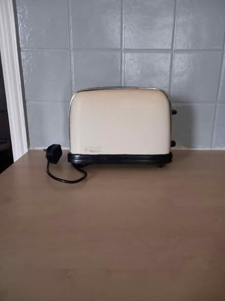 Photo of free Fully Working Toaster (Cardonald G52) #1