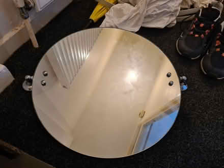 Photo of free Tilt round bathroom mirror (Canary Wharf) #1