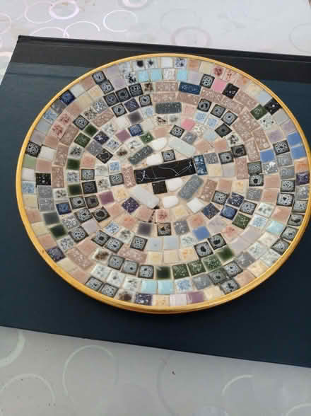 Photo of free Decorative mosaic dish with gold rim (Pin Green SG1) #2
