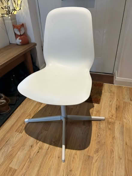 Photo of free White ikea office chair (EN1) #1