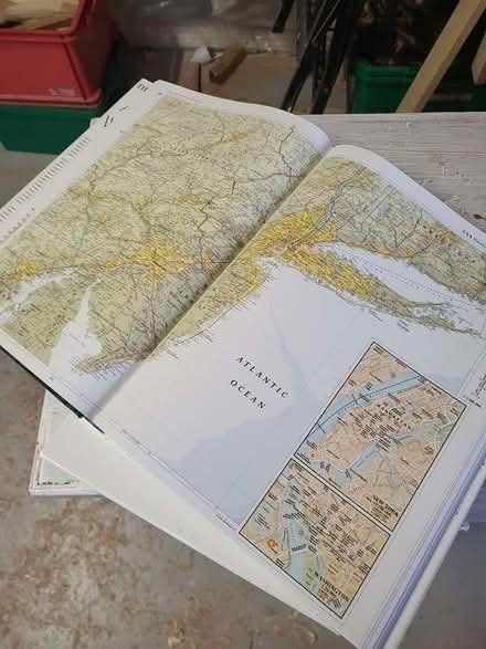 Photo of free Times Atlas of the World (Colwall WR13) #2