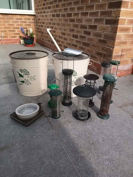 Photo of free Collection of Bird Feeders (Olton B92) #1