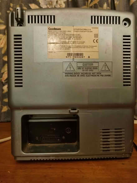 Photo of free TV (St Margarets TW1) #2