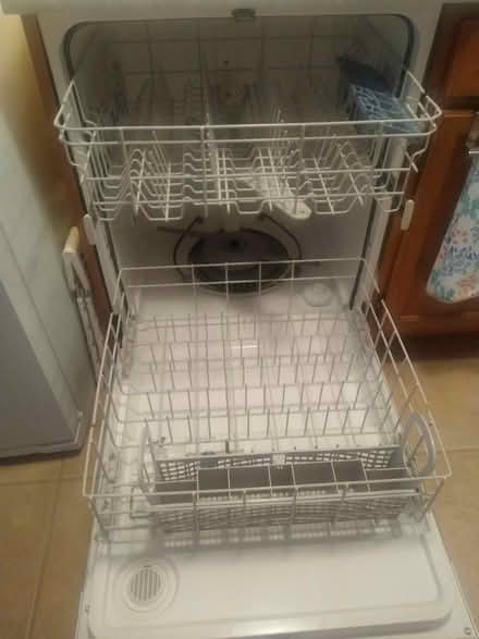 Photo of free Estate by Whirlpool dishwasher (NE heights) #3