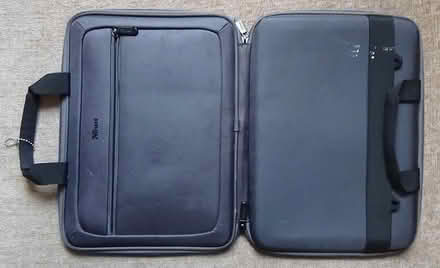 Photo of free 'Trust' Laptop Bag/holder (S8 Lowedges) #2