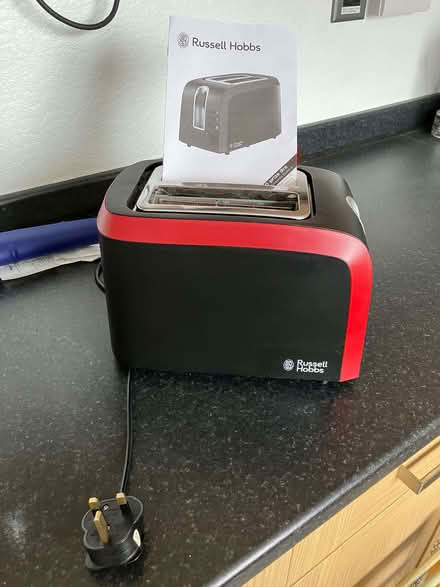 Photo of free Russell Hobbs Toaster - Model 19610 2 Slice Toaster (Hutton PR4) #2