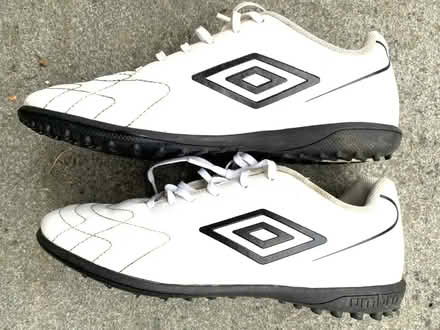 Photo of free White Umbro Football Trainers (Hoddesdon EN11) #2