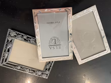 Photo of free 4x6 photo frames (U street) #1