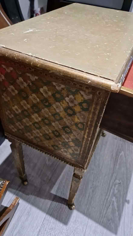 Photo of free Small decorative chest of drawers/side table (New Barnet EN5) #1