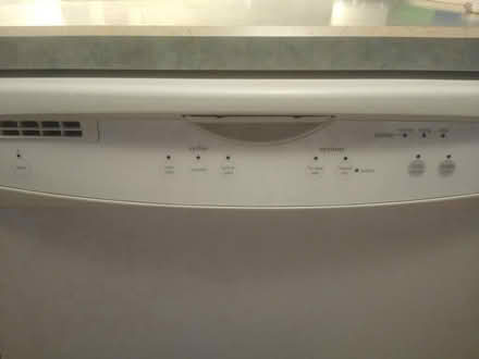 Photo of free Estate by Whirlpool dishwasher (NE heights) #1