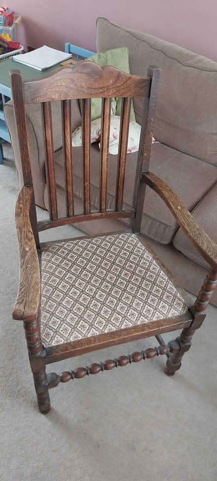 Photo of free Chair (CT1) #1