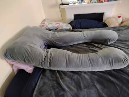 Photo of free U-shaped pregnancy pillow (Gloucester city centre) #2